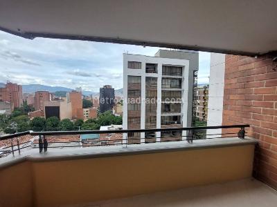 Apartamento en venta en Laureles, Medellín · foto 10 de 20