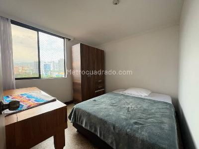 Apartamento de 5 alcobas en venta en El Poblado, Medellín, 170 m² · foto 3 de 20