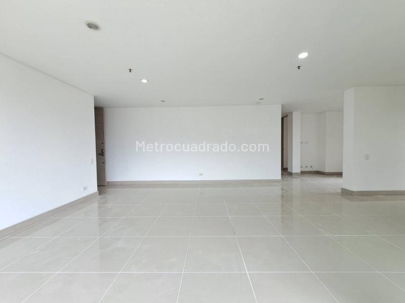 Stylish 3BR Apartment in Provenza - 7