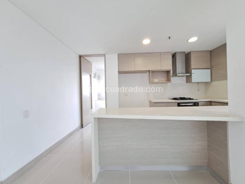 Stylish 3BR Apartment in Provenza - 8