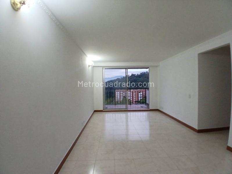 Comfortable 3BR Apartment in La Candelaria