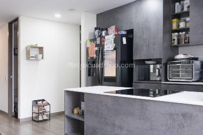 Apartamento de 4 alcobas en venta en Zuñiga, Envigado, 168 m² · foto 2 de 20