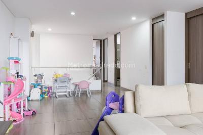 Apartamento de 4 alcobas en venta en Zuñiga, Envigado, 168 m² · foto 15 de 20