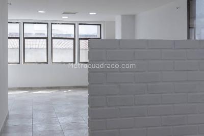 Apartamento de 1 alcoba en venta en Centro Empresarial Metropolitano, Medellín, 49 m² · foto 3 de 20
