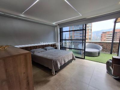 Apartamento de 3 alcobas en venta en El Poblado, Medellín, 141 m² · foto 18 de 20