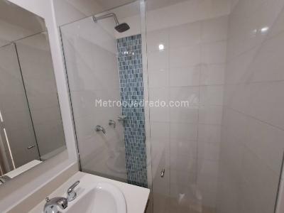 Apartaestudio en venta en Niquia, Bello, 33 m² · foto 15 de 16
