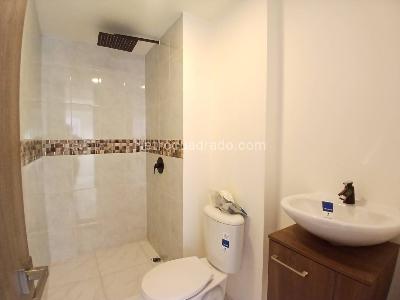 Apartamento de 2 alcobas en venta en San Jose Obrero, Bello, 64 m² · foto 18 de 18