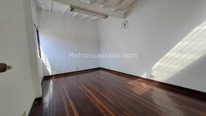 Casa encantadora de 4 alcobas en El Velódromo - 9