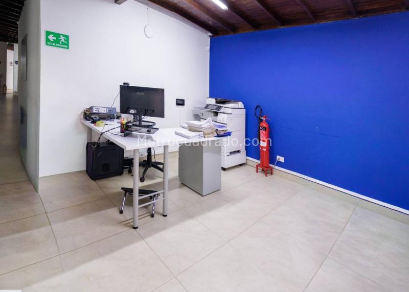 Commercial 4BR House in Belen Rosales