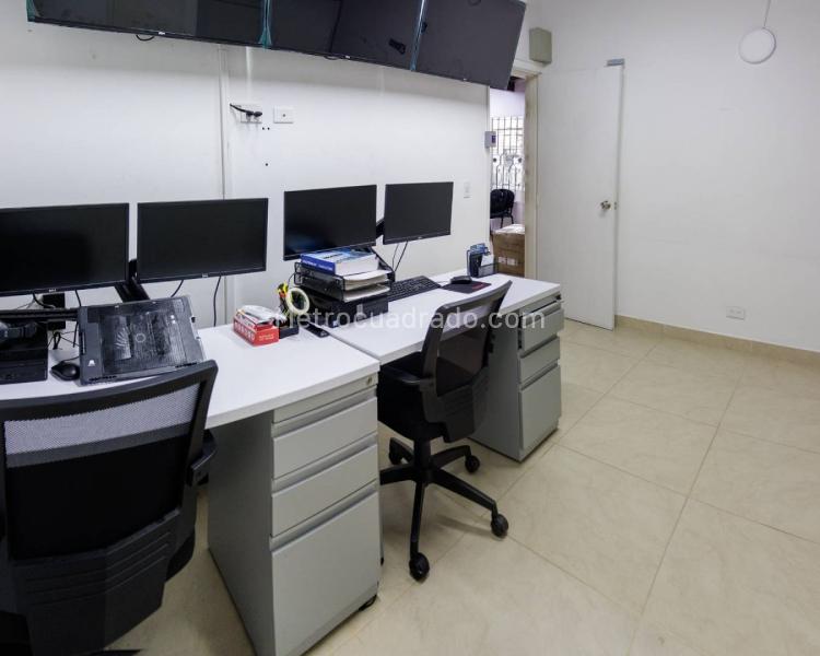 Commercial 4BR House in Belen Rosales - 8