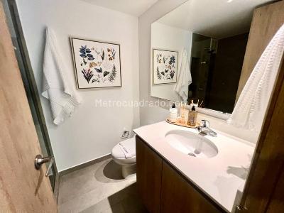 Apartamento de 2 alcobas en venta en Envigado, Envigado, 67 m² · foto 11 de 12