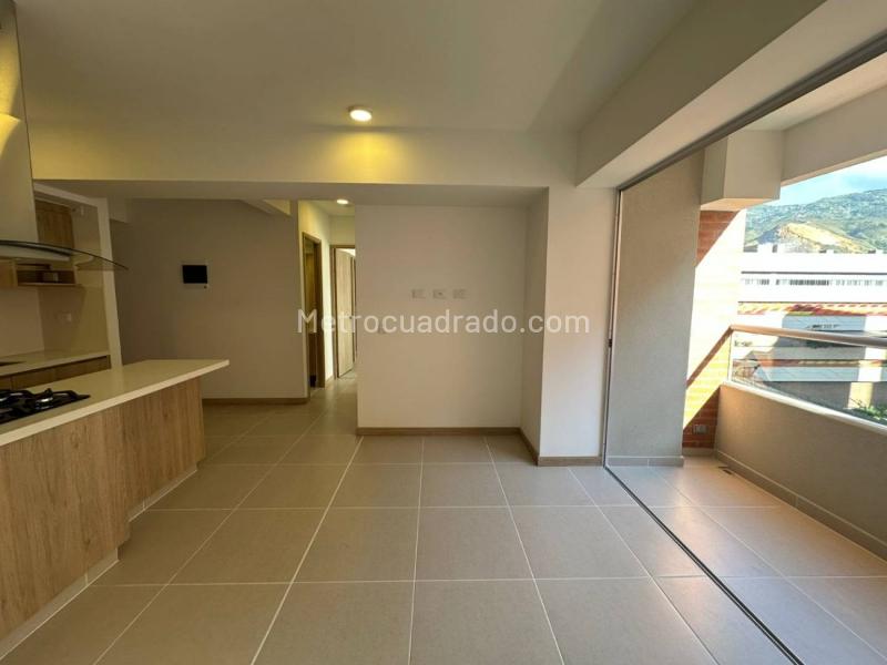 2BR Apartment in San Jose Obrero (64 m²)