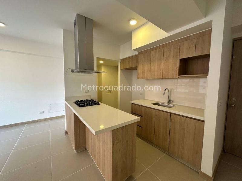 Apartamento en Arriendo, San Jose Obrero, Bello - 2