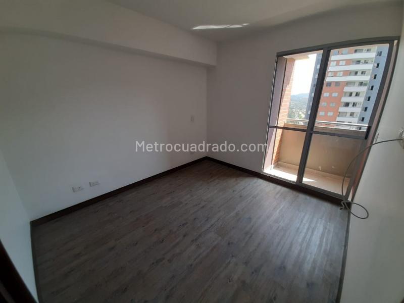 3BR Apartment in Niquia (89 m²) - 4