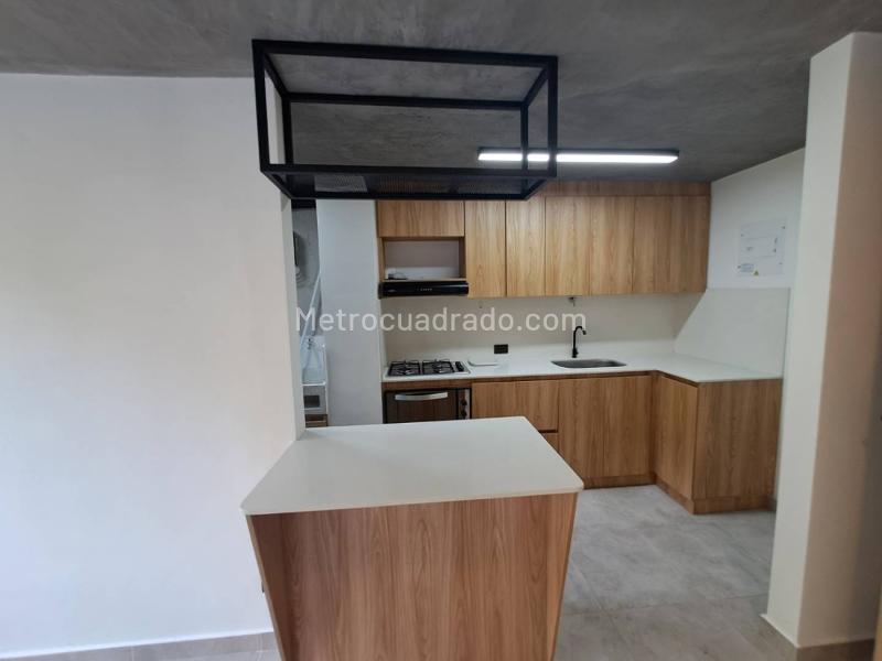 Cozy 2BR Apartment with Balcony in El Retiro Campestre - 3