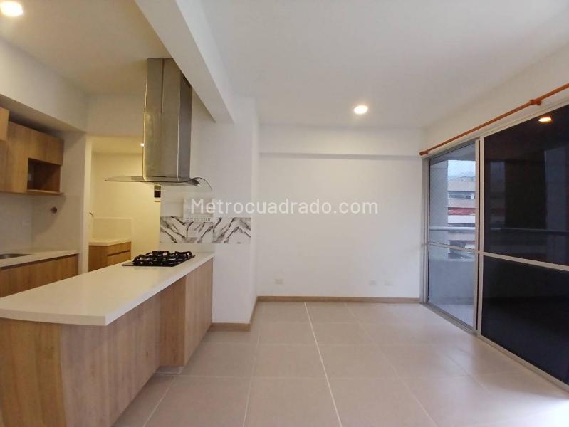 Apartamento en Arriendo, San Jose Obrero, Bello - 2