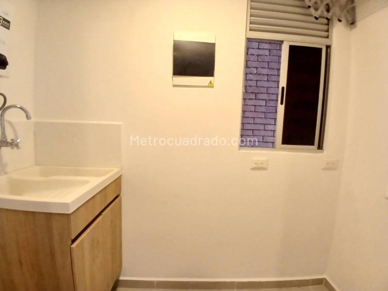 Apartamento en Arriendo, San Jose Obrero, Bello - 5