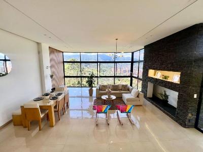 Casa de 5 alcobas en venta en La Doctora, Sabaneta, 400 m² · foto 4 de 20