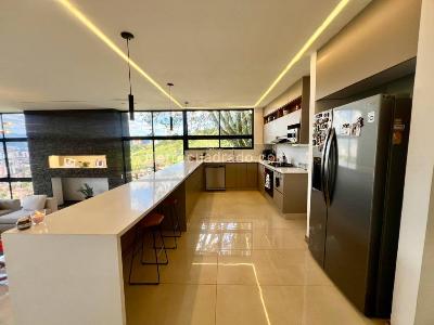 Casa de 5 alcobas en venta en La Doctora, Sabaneta, 400 m² · foto 8 de 20