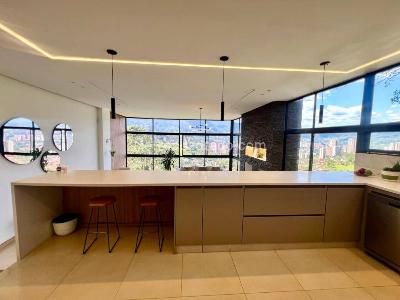 Casa de 5 alcobas en venta en La Doctora, Sabaneta, 400 m² · foto 9 de 20