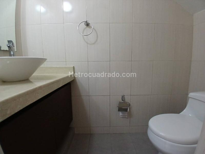 3BR House for Rent in Castropol, Medellín - 3