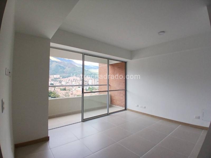 2BR Apartment in San Jose Obrero (62 m²)