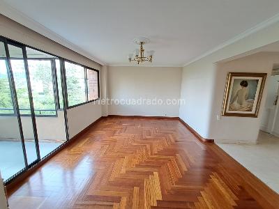 Apartamento de 3 alcobas en arriendo en La Inferior, Medellín, 189 m² · foto 2 de 20