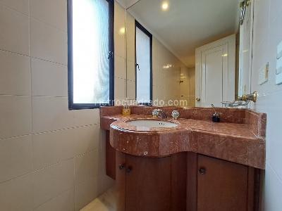 Apartamento de 3 alcobas en arriendo en La Inferior, Medellín, 189 m² · foto 7 de 20