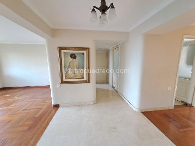 Apartamento de 3 alcobas en arriendo en La Inferior, Medellín, 189 m² · foto 8 de 20