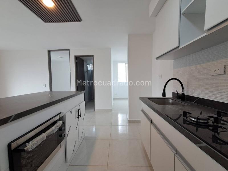 2BR Apartment in El Porvenir (49 m²) - 3