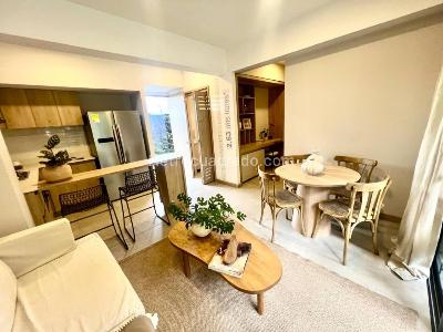 Apartamento de 3 alcobas en venta en Envigado, Envigado, 71 m² · foto 3 de 12