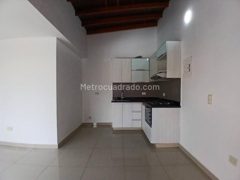 Duplex Moderno de 4 Alcobas en Laureles - 4