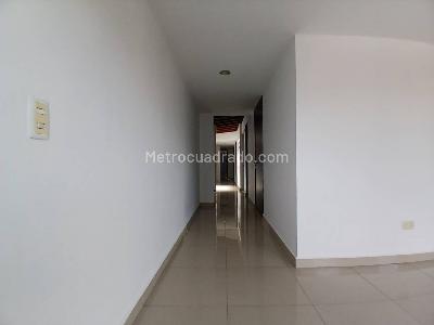 Apartamento en arriendo en Laureles, Medellín · foto 10 de 20