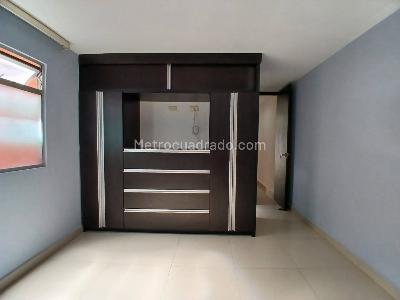 Apartamento en arriendo en Laureles, Medellín · foto 14 de 20