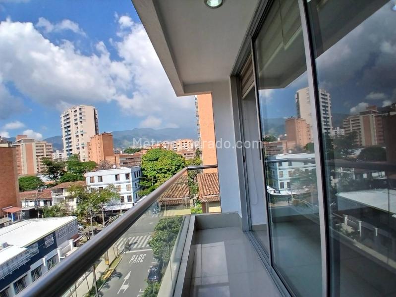 Duplex Moderno de 4 Alcobas en Laureles - 8