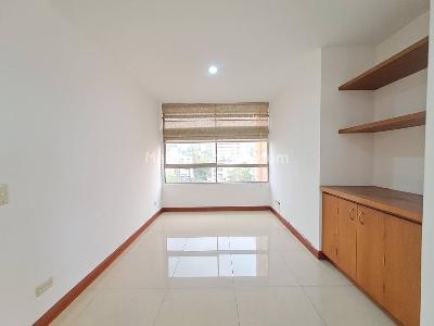 Apartamento de 3 alcobas en arriendo en Loma De Los Parra, Medellín, 126 m² · foto 13 de 20