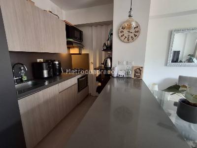 Apartamento de 3 alcobas en venta en Niquia, Bello, 73 m² · foto 3 de 18