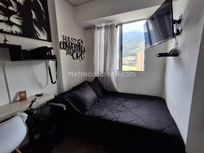 Apartamento de 3 alcobas en venta en Niquia, Bello, 73 m² · foto 11 de 18
