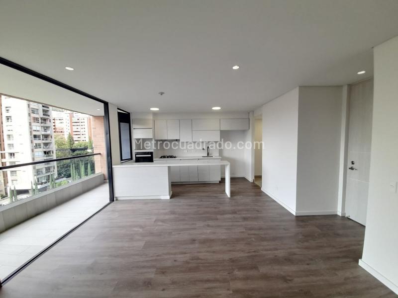 Apartamento Moderno de 2 Alcobas en Lalinde