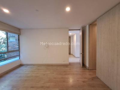 Apartamento de 3 alcobas en arriendo en Castropol, Medellín, 145 m² · foto 12 de 20