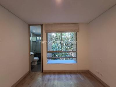 Apartamento de 3 alcobas en arriendo en Castropol, Medellín, 145 m² · foto 17 de 20