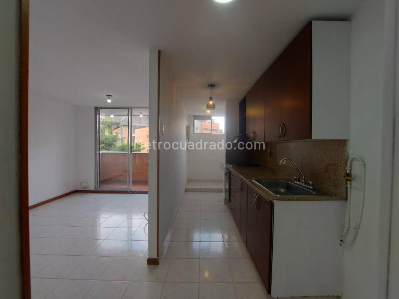 Apartamento Cómodo de 3 Alcobas en La Pilarica - 2