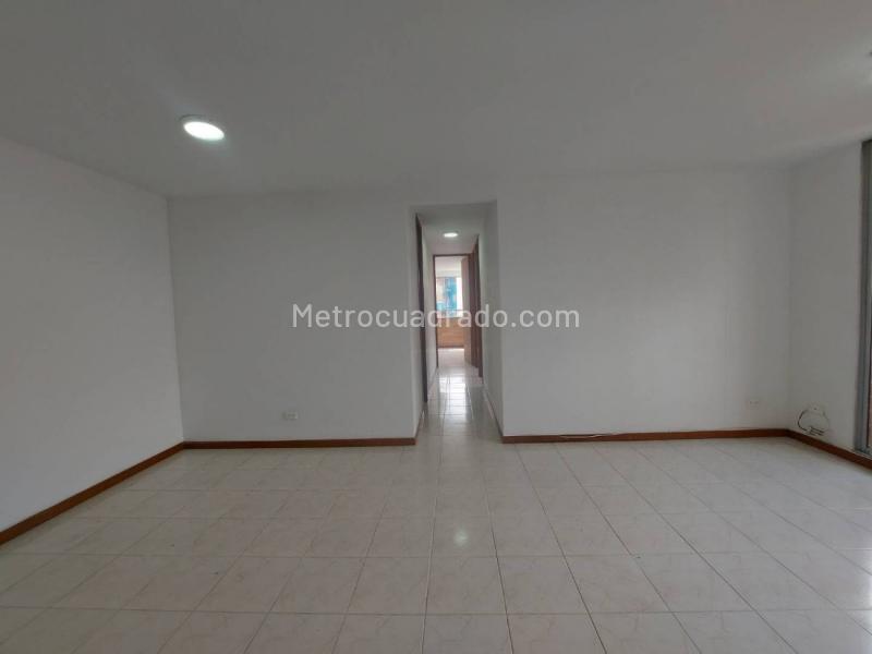 Apartamento Cómodo de 3 Alcobas en La Pilarica - 6