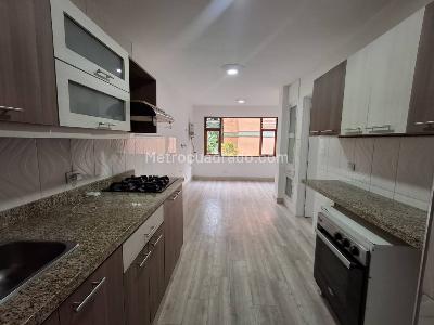 Apartamento en venta en Castropol, Medellín · foto 6 de 20