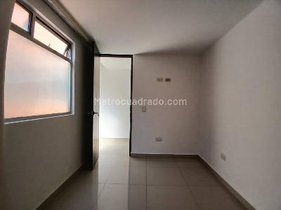 Apartamento de 4 alcobas en venta en Laureles, Medellín, 133 m² · foto 11 de 20