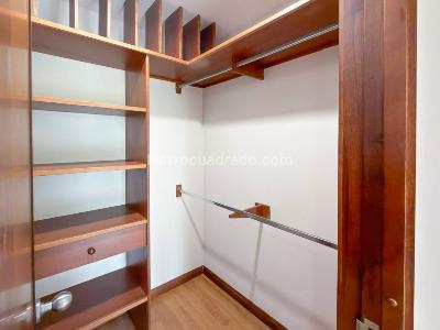 Apartamento en venta en Milla De Oro, Medellín · foto 8 de 20
