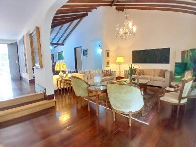 Casa de 3 alcobas en arriendo en Los Balsos, Medellín, 333 m² · foto 5 de 20