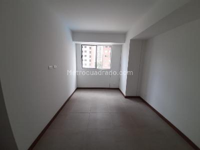 Apartamento de 3 alcobas en venta en San Jose Obrero, Bello, 75 m² · foto 4 de 18