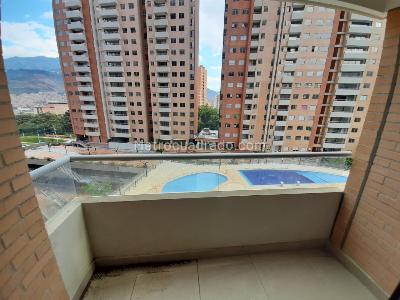 Apartamento de 3 alcobas en venta en San Jose Obrero, Bello, 75 m² · foto 10 de 18