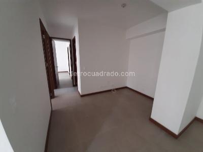 Apartamento de 3 alcobas en venta en San Jose Obrero, Bello, 75 m² · foto 11 de 18